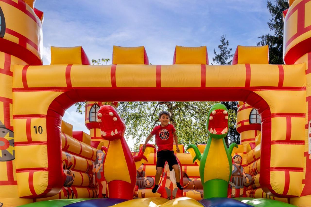 Camping Country Park Crecy La Chapelle - Site Officiel - Next To Disneyland Paris Crecy-la-Chapelle Exterior foto